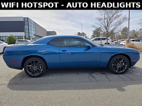 Used 2023 Dodge Challenger GT w/ Plus Package image 8