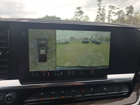 Used 2024 Chevrolet Silverado 1500 LT w/ Safety Package image 15