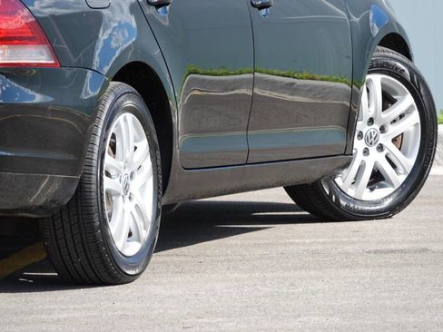 Used 2013 Volkswagen Jetta TDI FWD image 27