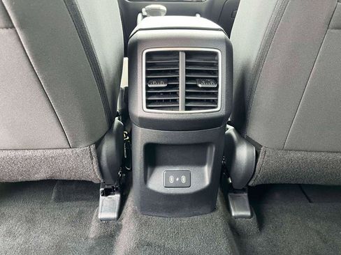 Certified 2026 Kia Sportage LX w/ LX Convenience Package FWD image 5