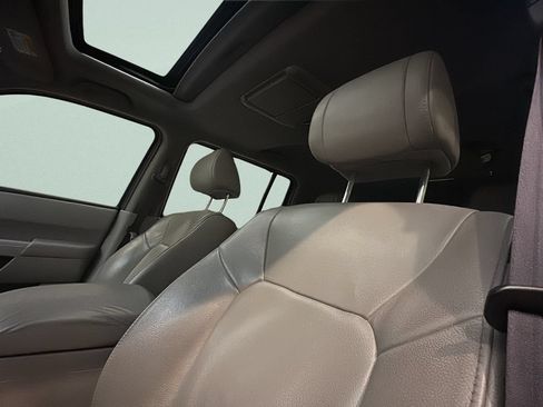 Used 2013 Honda Pilot Touring image 12