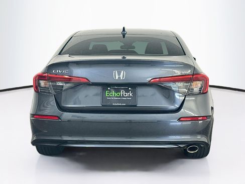 Used 2022 Honda Civic Sport image 7