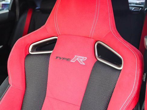 Used 2020 Honda Civic Type R image 26
