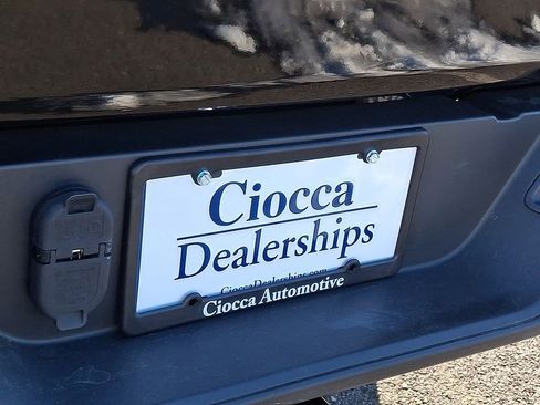 Used 2022 Jeep Gladiator Sport image 30