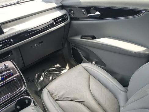 Used 2022 Lincoln Nautilus Reserve FWD image 18