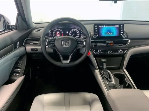 Used 2018 Honda Accord EX image 13