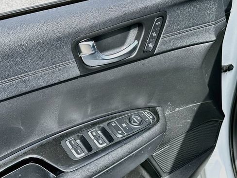 Used 2016 Kia Optima SX FWD image 19