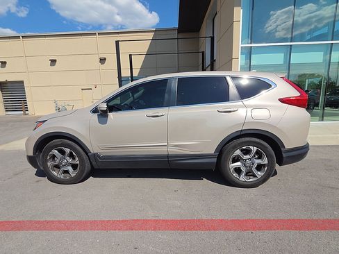 Used 2019 Honda CR-V EX image 8