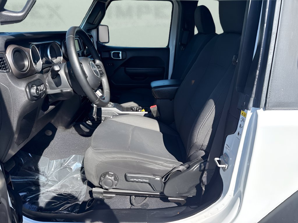 Used 2018 Jeep Wrangler Sport AWD/4WD image 10