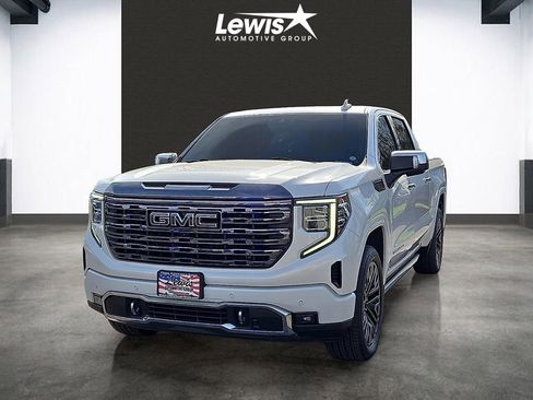 Used 2022 GMC Sierra 1500 Denali Ultimate AWD/4WD image 1