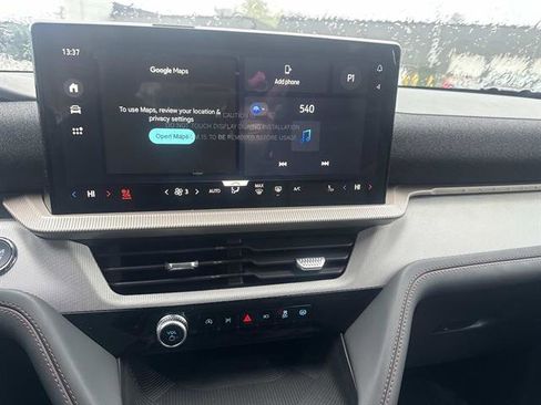 New 2026 Ford Explorer Active w/ Active Comfort Package image 9