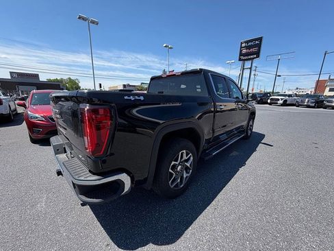 Used 2026 GMC Sierra 1500 SLT w/ SLT Premium Package AWD/4WD image 3