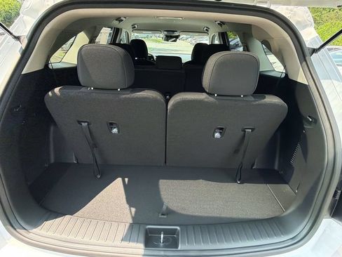 New 2026 Kia Sorento LX FWD image 29