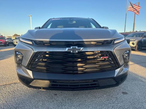 Used 2025 Chevrolet Blazer RS image 12