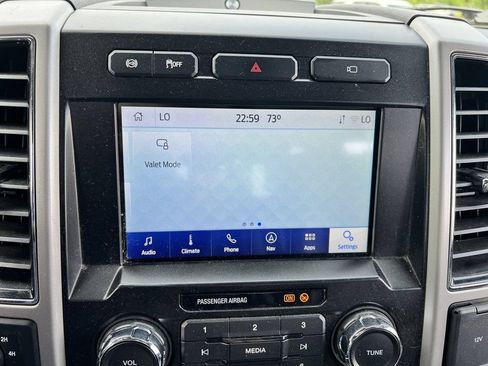Used 2021 Ford F250 Lariat w/ Lariat Ultimate Package AWD/4WD image 21