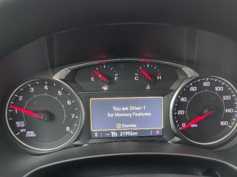 Used 2023 GMC Terrain SLT w/ LPO, Floor Liner Package image 14