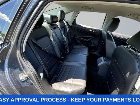 Used 2024 Volkswagen Jetta SE FWD image 26