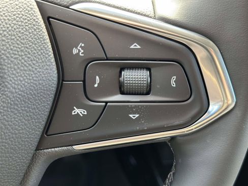 New 2026 Chevrolet Trax LT w/ Driver Confidence Package image 15