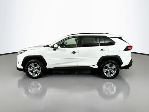 Certified 2025 Toyota RAV4 XLE w/ Convenience Package AWD/4WD image 8