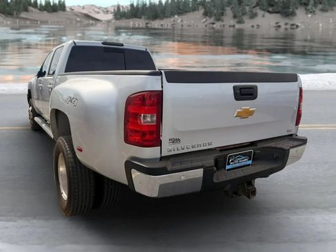 Used 2012 Chevrolet Silverado 3500 LTZ w/ LTZ Plus Package AWD/4WD image 5