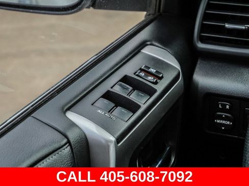 Used 2017 Toyota 4Runner Limited AWD/4WD image 33