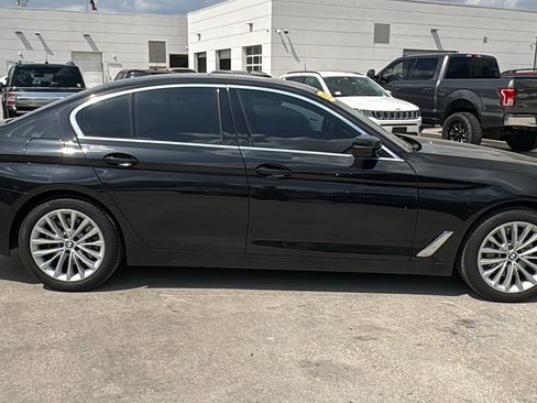 Used 2023 BMW 530i w/ Convenience Package RWD image 8