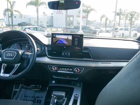 Used 2021 Audi SQ5 Premium w/ Convenience Package image 12