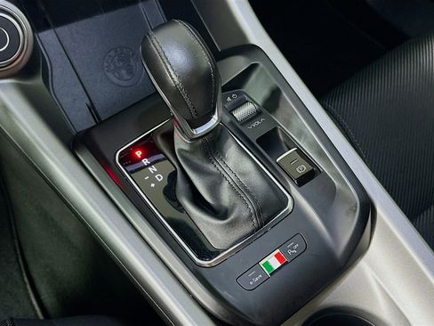 Used 2024 Alfa Romeo Tonale Ti AWD/4WD image 25