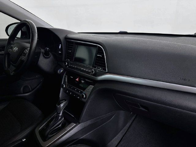 Used 2017 Hyundai Elantra Limited w/ Limited Tech Package 04 FWD image 27