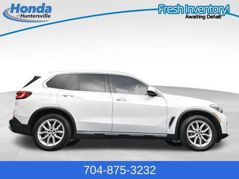 Used 2023 BMW X5 xDrive40i w/ Premium Package AWD/4WD image 34