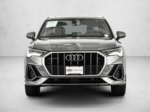 Used 2021 Audi Q3 2.0T Premium Plus w/ Premium Plus Package AWD/4WD image 2