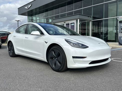 Used 2020 Tesla Model 3 Long Range image 2