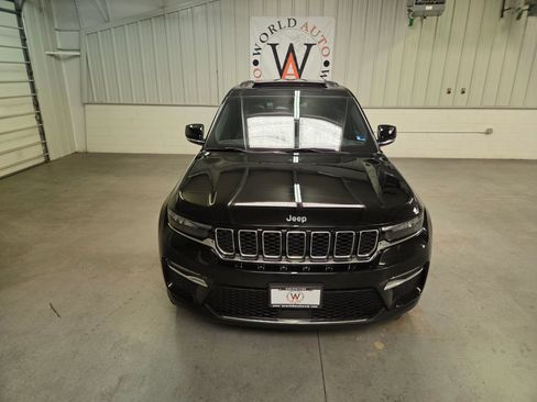 Used 2024 Jeep Grand Cherokee Limited 4xe AWD/4WD image 12
