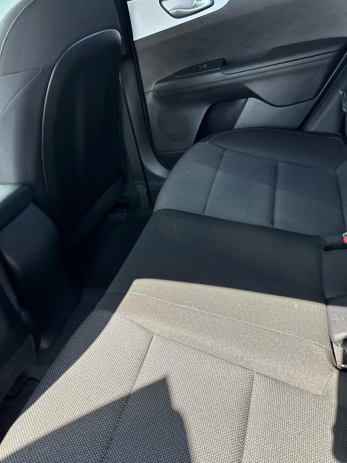 Used 2022 Kia Forte LXS w/ LXS Technology Package FWD image 9