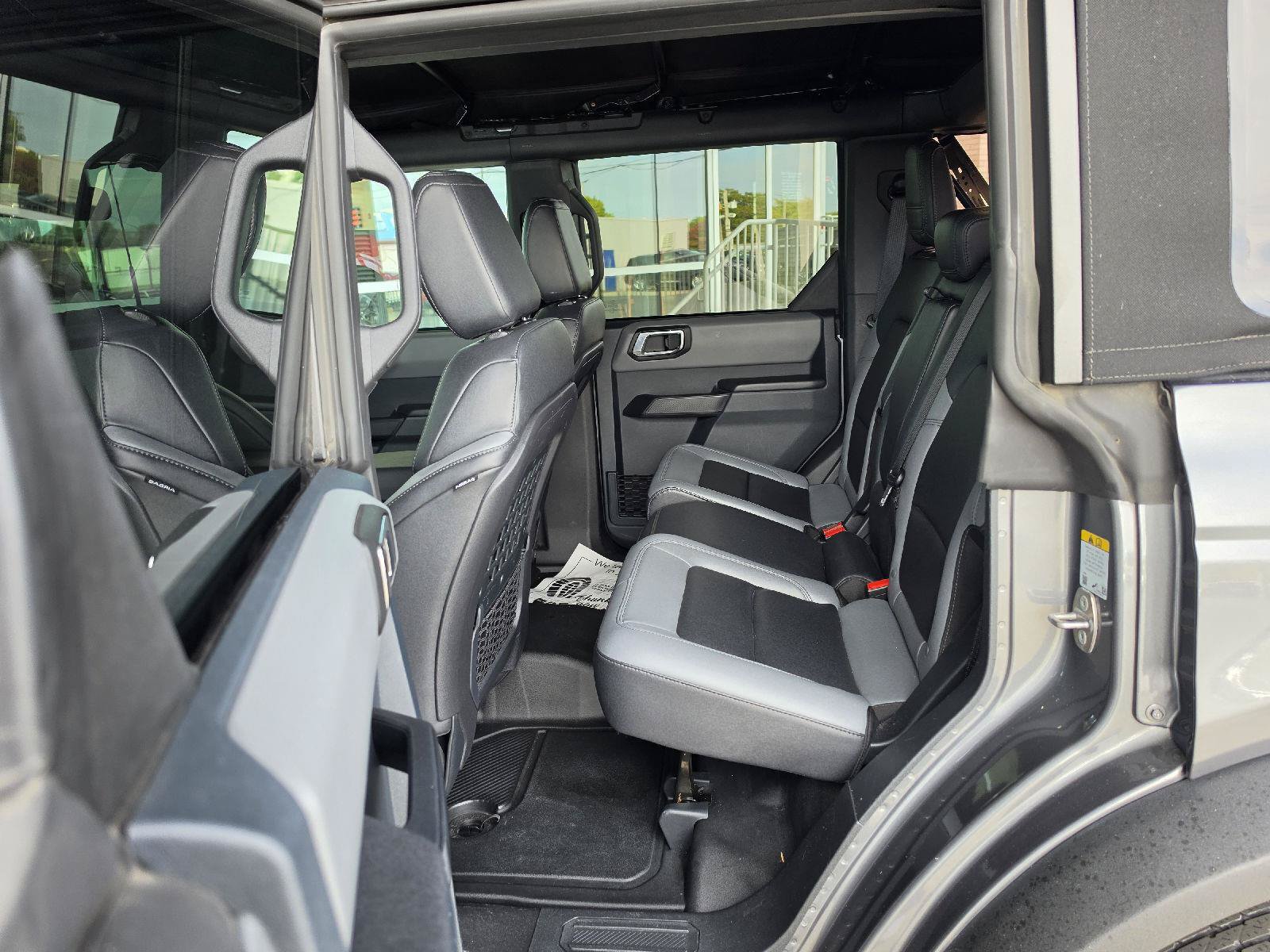 Used 2024 Ford Bronco Big Bend AWD/4WD image 9