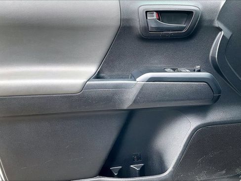 Used 2023 Toyota Tacoma SR RWD image 21