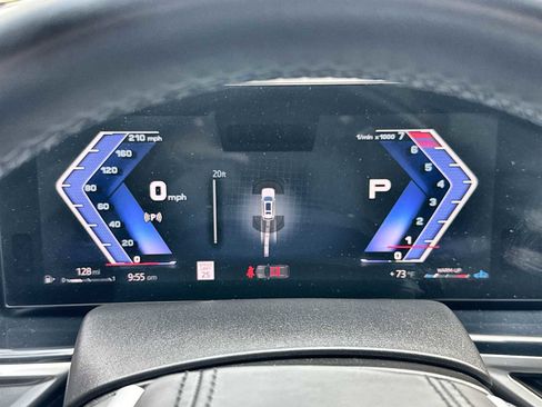 Used 2024 BMW ALPINA XB7 AWD/4WD image 24