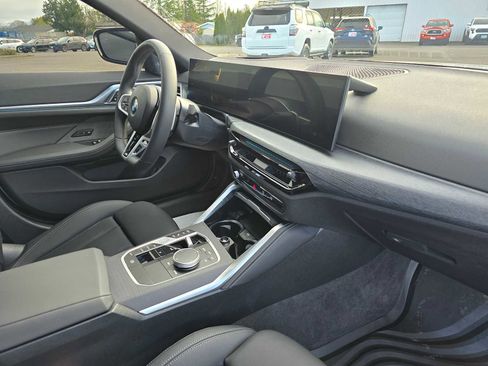 Used 2026 BMW 430i xDrive w/ M Sport Package AWD/4WD image 12