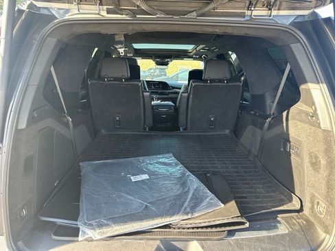 Used 2023 Cadillac Escalade V w/ LPO, ONYX Package AWD/4WD image 10