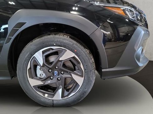 New 2026 Subaru Crosstrek 2.5i Limited w/ Crosstrek Mirror Package image 30