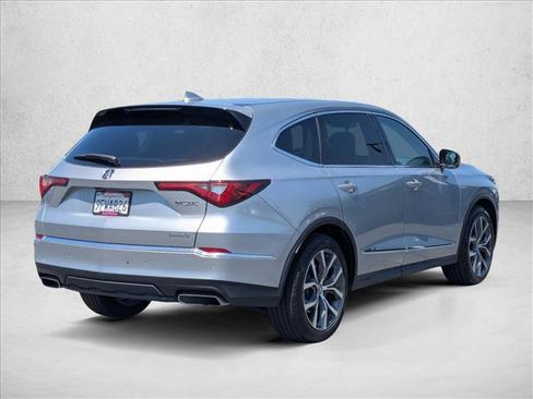 Certified 2023 Acura MDX SH-AWD w/ Technology Package image 5