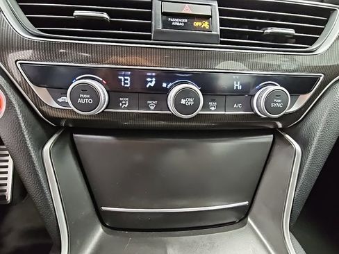 Used 2020 Honda Accord Sport image 19