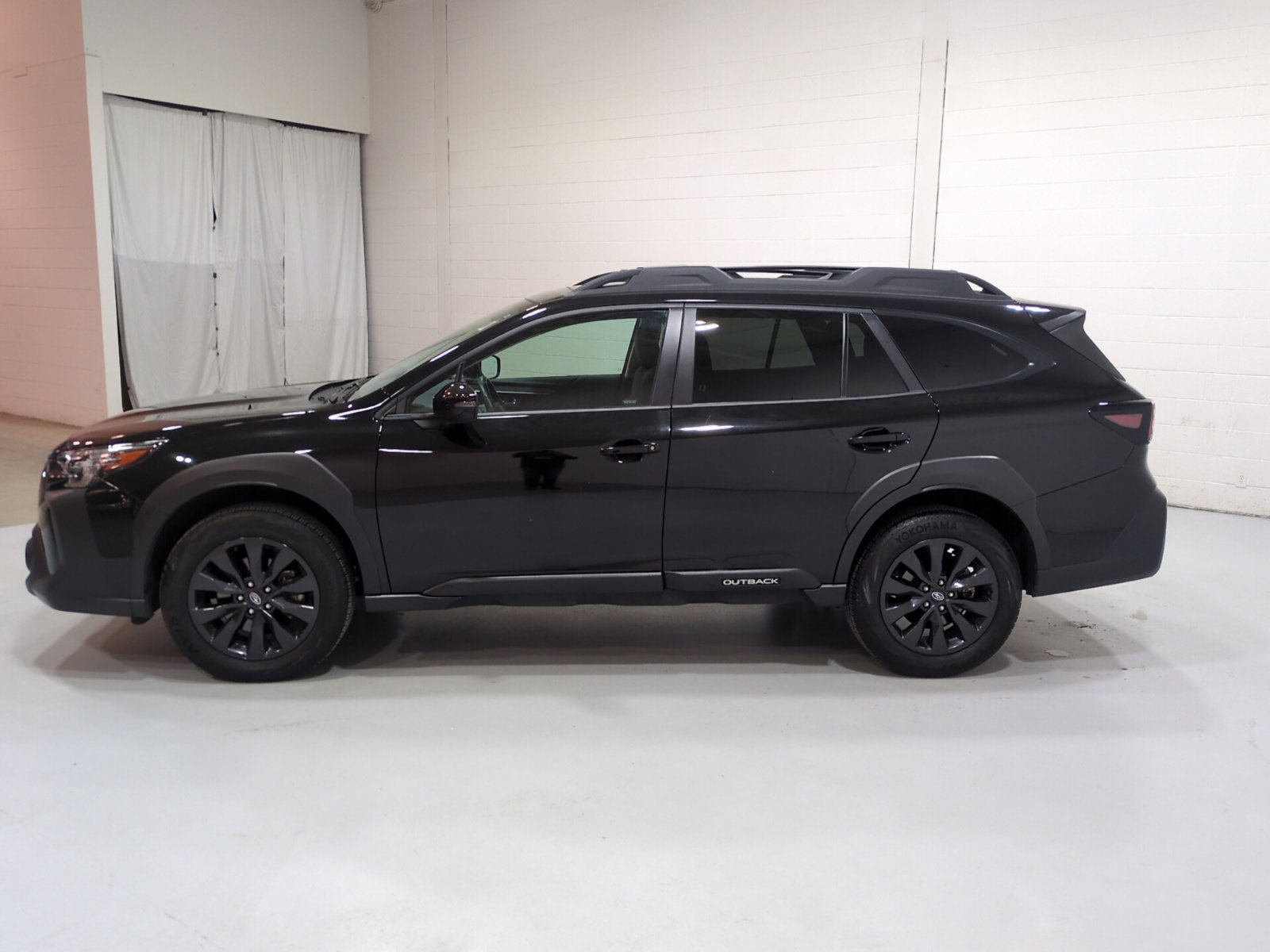 Used 2024 Subaru Outback Onyx Edition AWD/4WD image 6