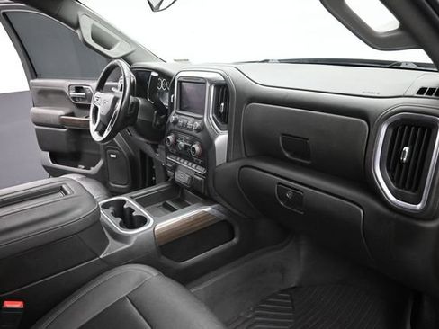 Used 2022 Chevrolet Silverado 1500 LT Trail Boss w/ Convenience Package II AWD/4WD image 24