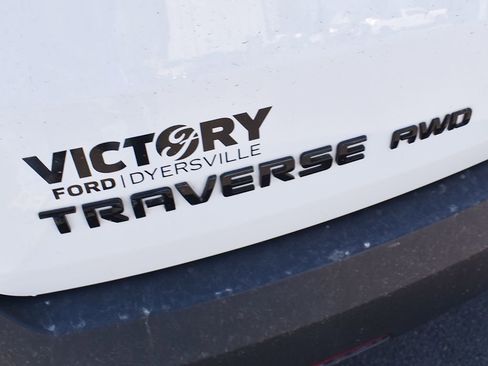 Used 2019 Chevrolet Traverse LT AWD/4WD image 8