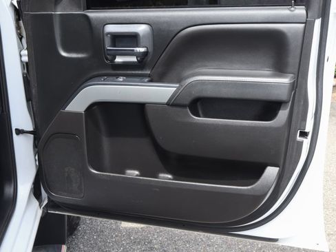 Used 2018 Chevrolet Silverado 1500 LT w/ All Star Edition AWD/4WD image 48