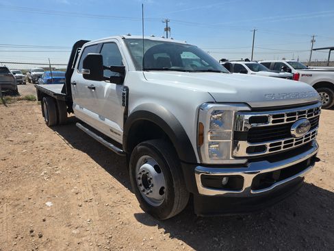 Used 2025 Ford F550 4x4 Crew Cab w/ XLT Value Package image 1