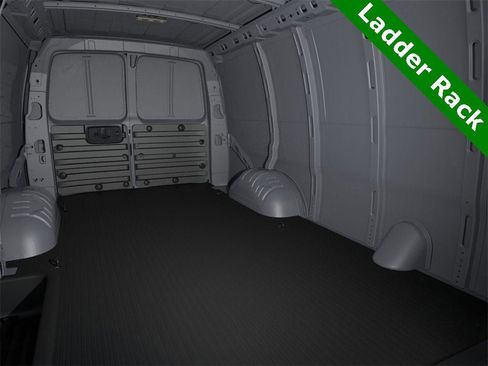 New 2025 Chevrolet Express 2500 image 17