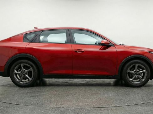 Used 2025 Kia K4 FWD image 11