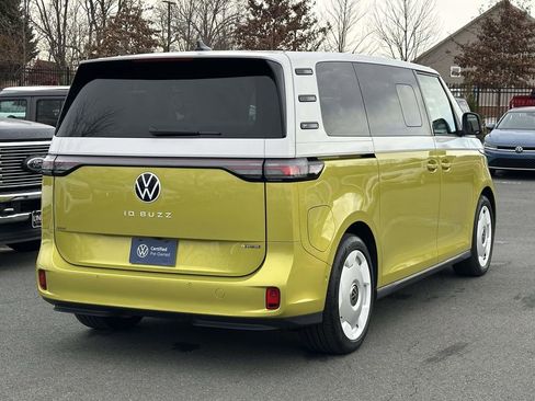 Certified 2025 Volkswagen ID. Buzz 1st Edition image 6